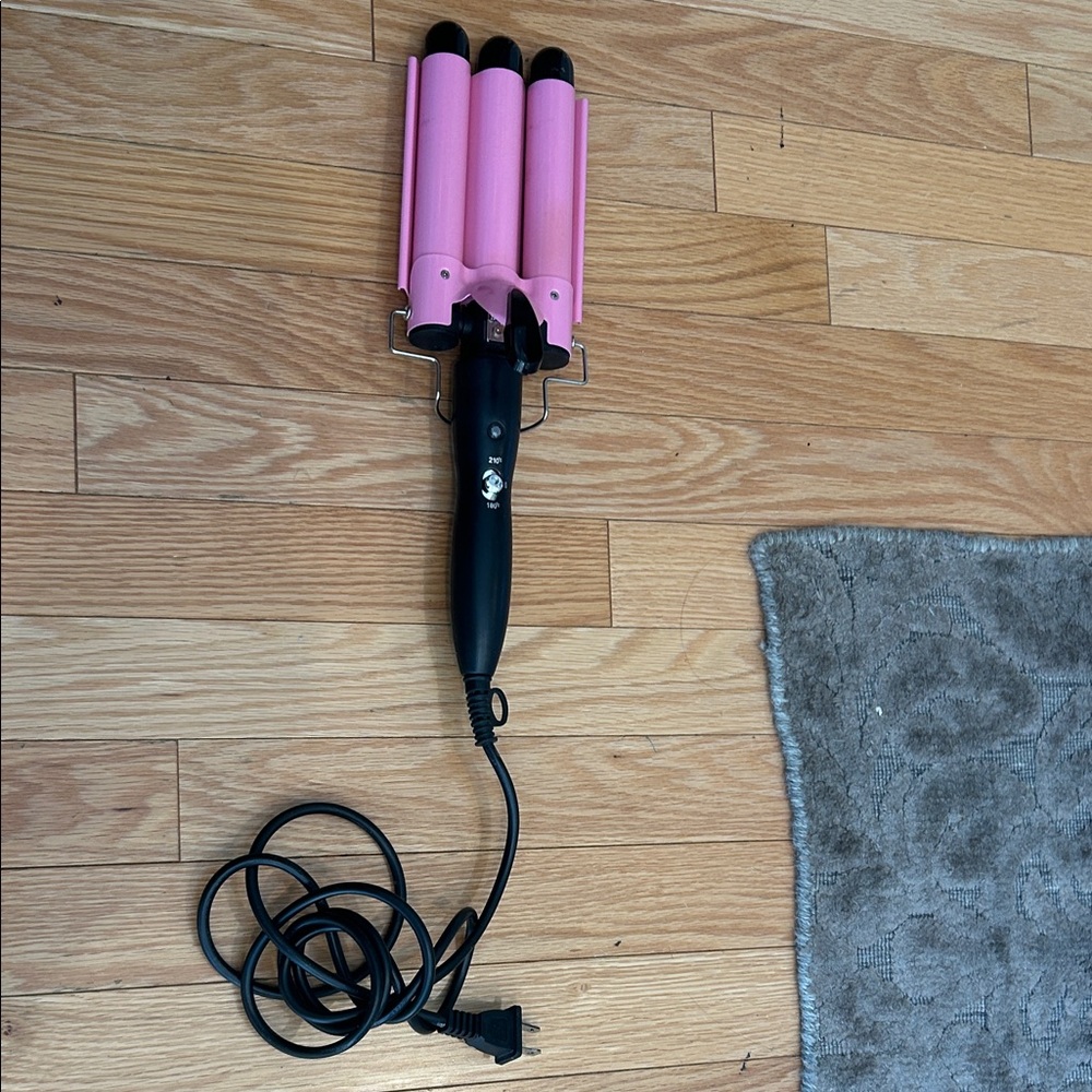 Triple Barrel Pink Waver Hair Styling Iron